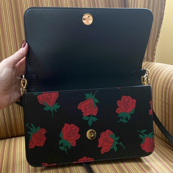 Kate Spade New York with roses - Picture 6 of 7